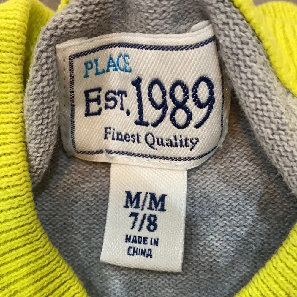 Sweater - Picture 5 of 5